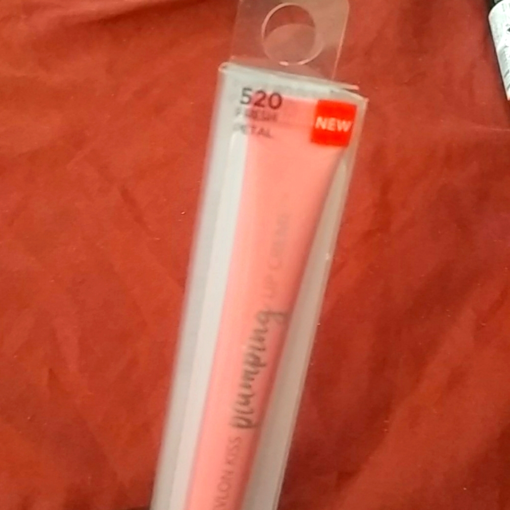 Revlon 💋 plumping lip creme